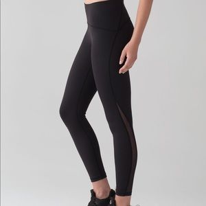 Lululemon Train Times 7/8 High rise size 4